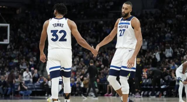 开云app-戈贝尔用罚球回应嘲讽 森林狼强势捍卫西部第一