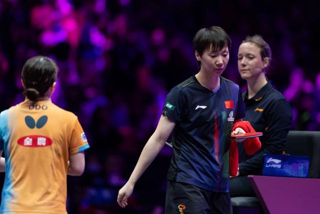 WTT重庆冠军赛：王曼昱“一轮游”爆冷出局